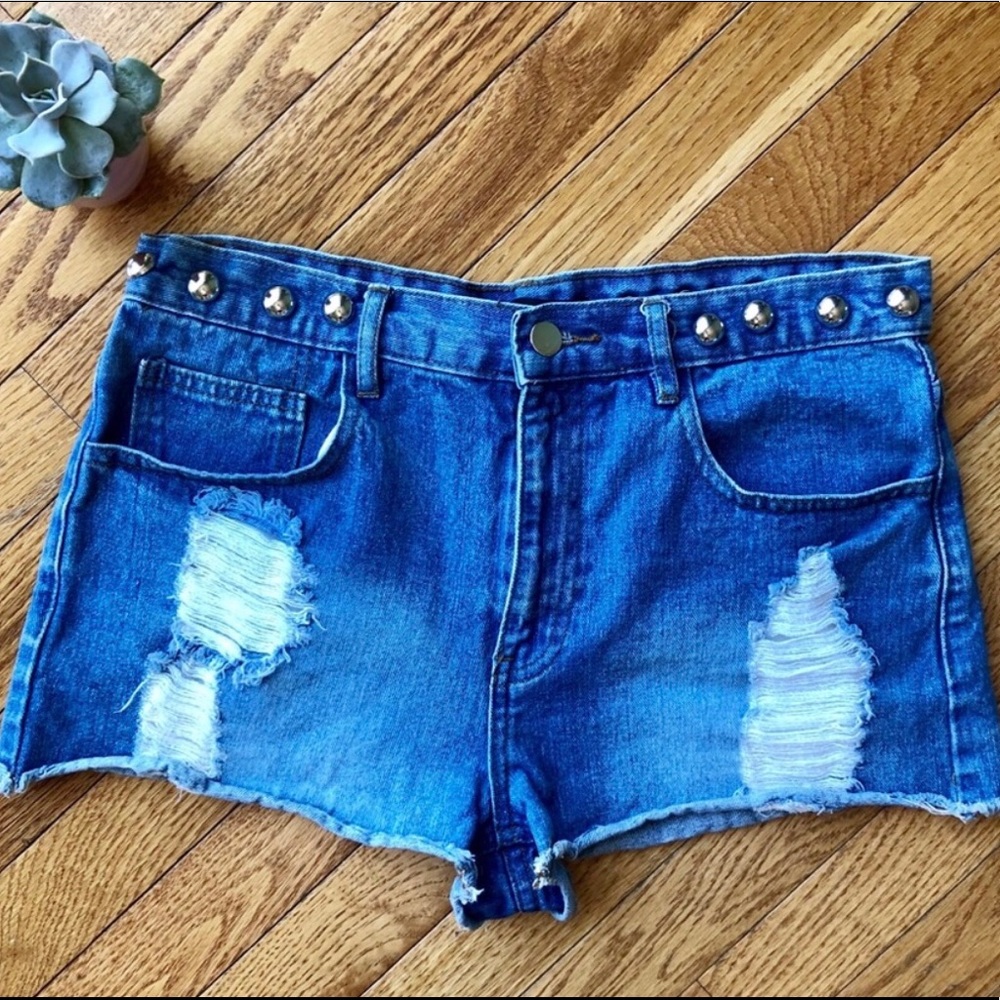 High Waisted Distressed Jean Shorts 🌻